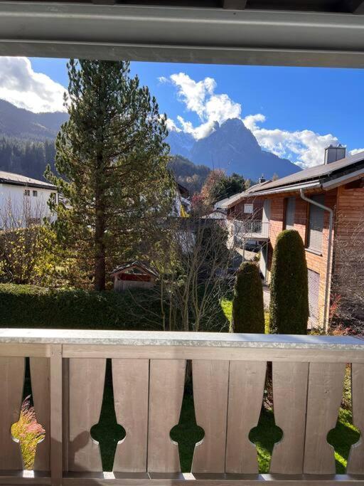 Alpsoul Eine Ferienwohnung Mit Charisma…. Garmisch-Partenkirchen Luaran gambar